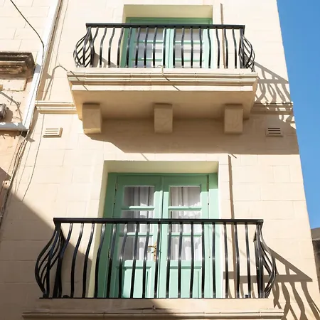 M Butique 3* Sliema